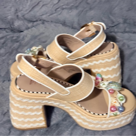 Betsey Johnson Tan Sandals with Shell and Bead Embellishments - Picture 11 of 12